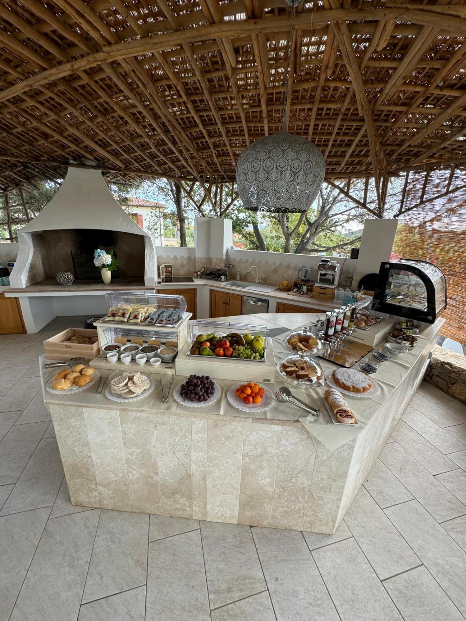 Hypnos Boutique Hotel San Teodoro  Luaran gambar