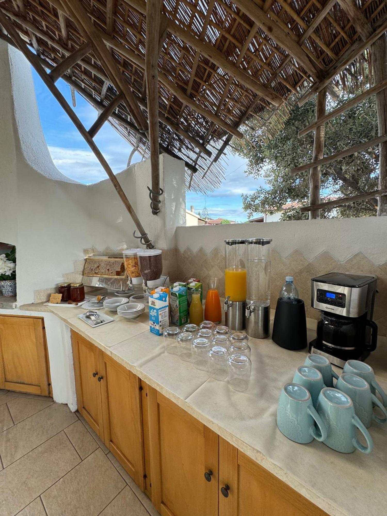Hypnos Boutique Hotel San Teodoro  Luaran gambar